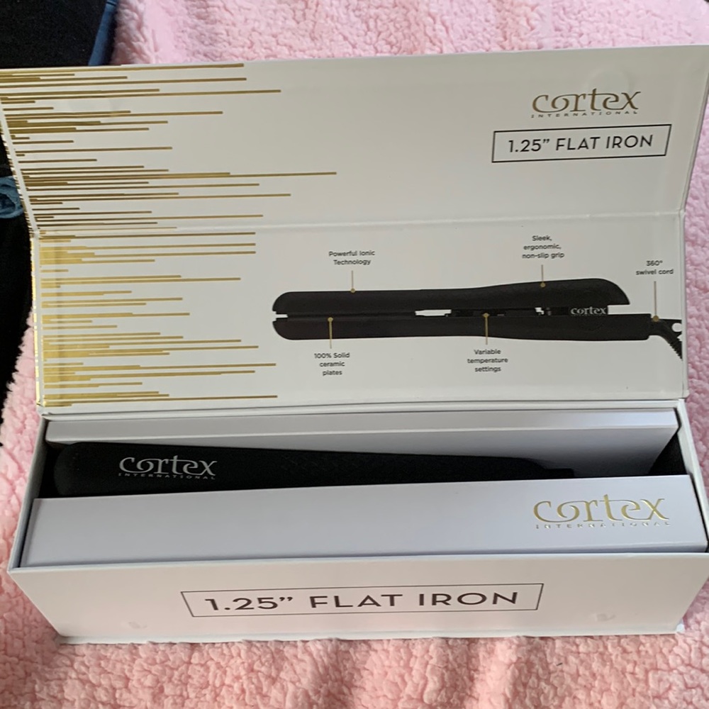 Cortex 1.25” Flat Iron